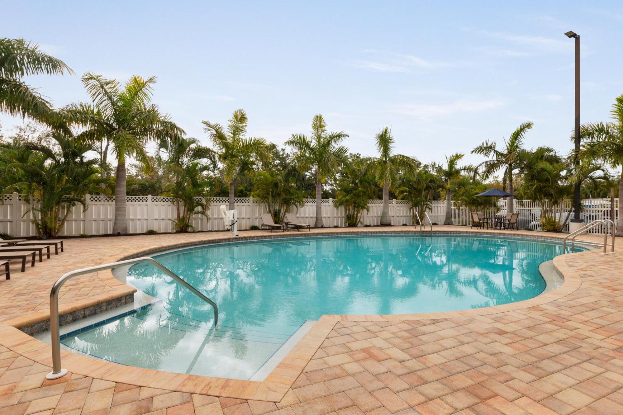 Hotel Western Siesta Key Gateway