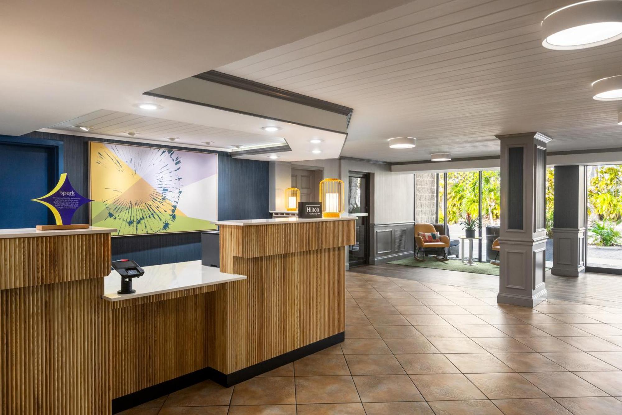 Western Siesta Key Gateway 3*